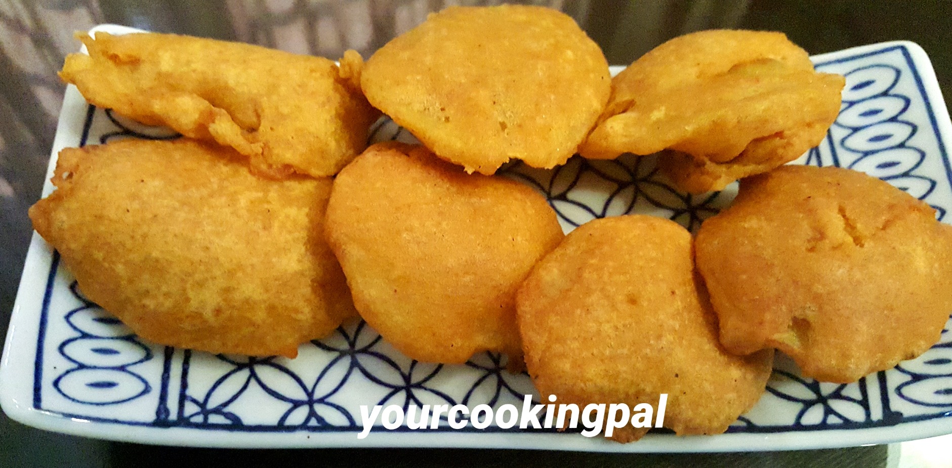 Aloo Bhajia-Pakora – How to make Potato Fritters